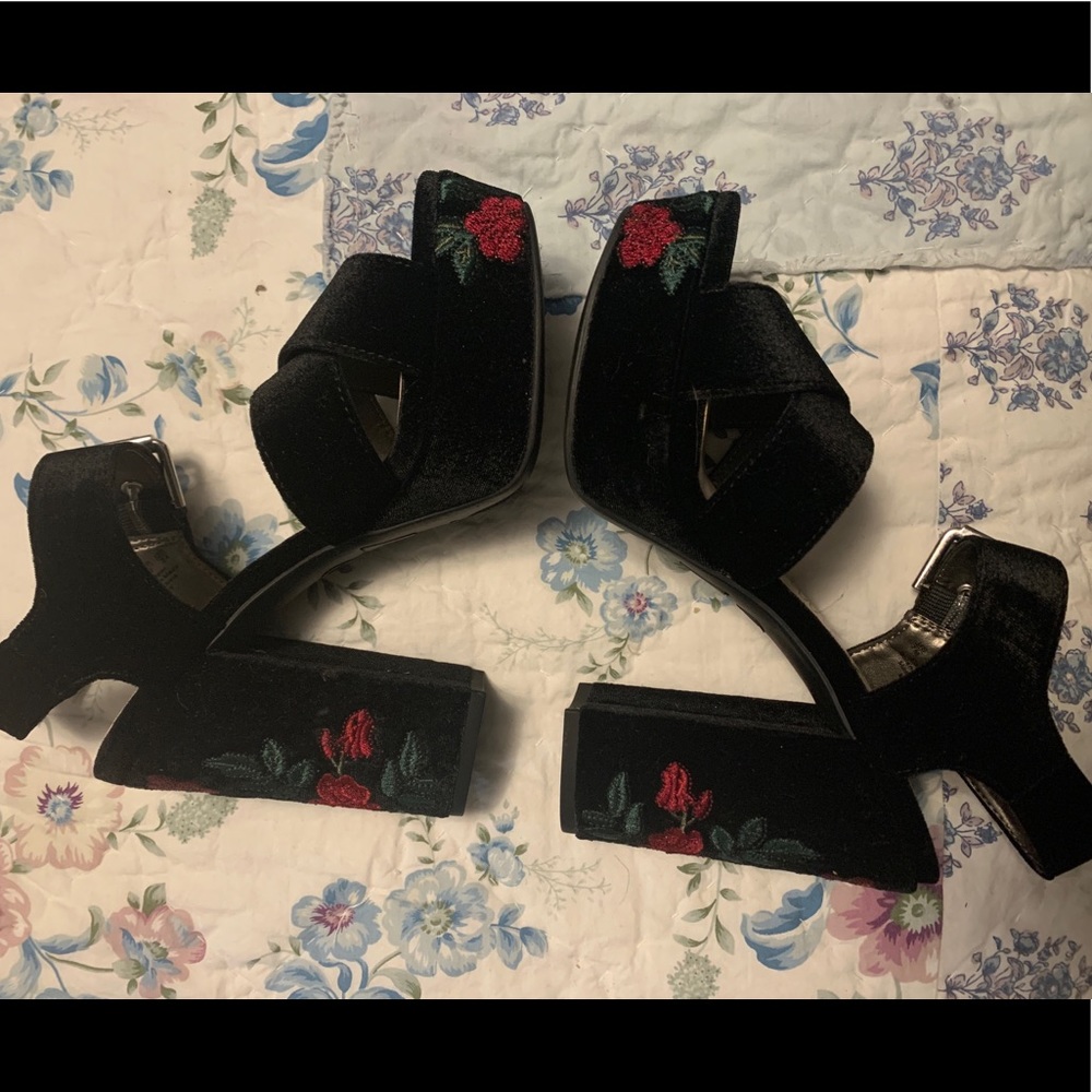 Heels (size 7)